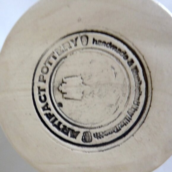 NEW ARTIFACT POTTERY HANDCRAFTED GOTH CERAMIC VAMPIRE BAT DRACULA GARLIC KEEPER - Picture 12 of 16